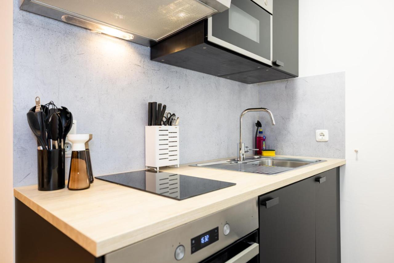 Modernes Apartment In Der Innenstadt Βίρτσμπουργκ Εξωτερικό φωτογραφία