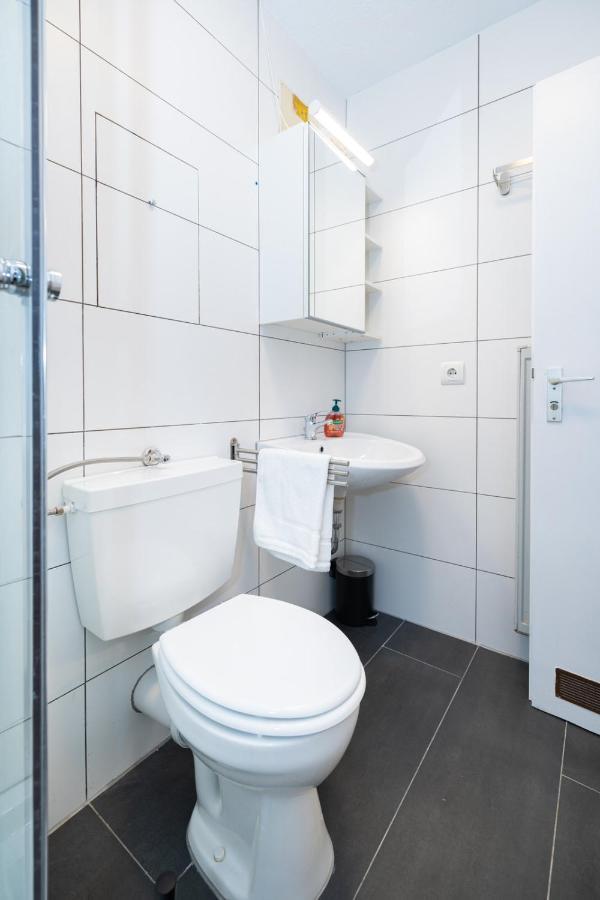 Modernes Apartment In Der Innenstadt Βίρτσμπουργκ Εξωτερικό φωτογραφία