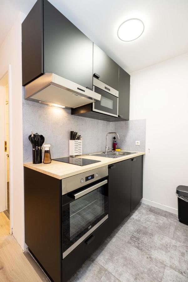 Modernes Apartment In Der Innenstadt Βίρτσμπουργκ Εξωτερικό φωτογραφία