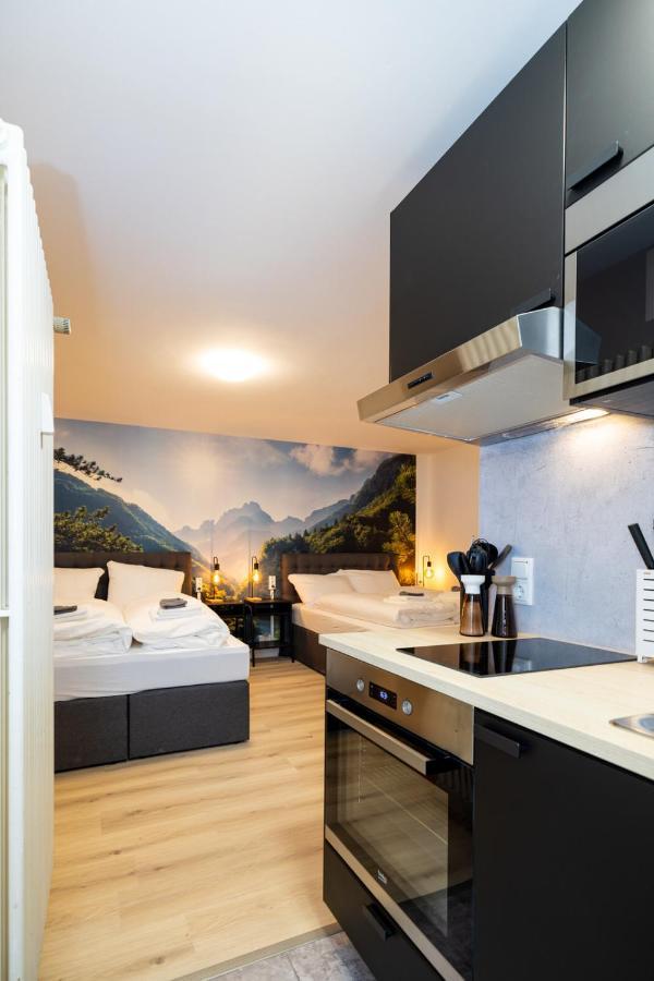 Modernes Apartment In Der Innenstadt Βίρτσμπουργκ Εξωτερικό φωτογραφία